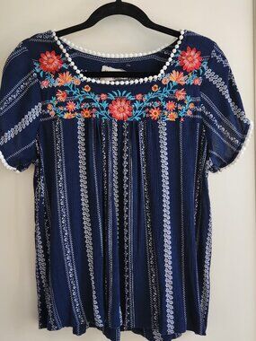 Savanna Jane Embroidered Boho Top Small Navy Floral